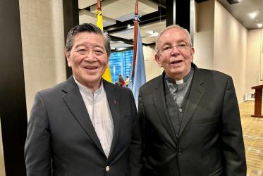 Dr h.c. Humberto Shikiya and Monsignor Héctor Fabio Henao